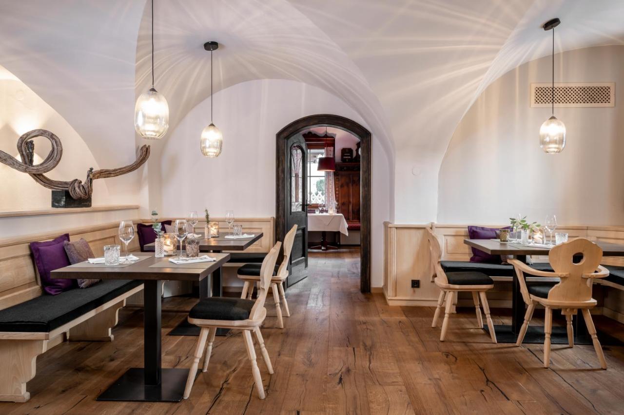Neuwirt - Boutiquehotel & Wirtshaus Bad Vigaun Luaran gambar
